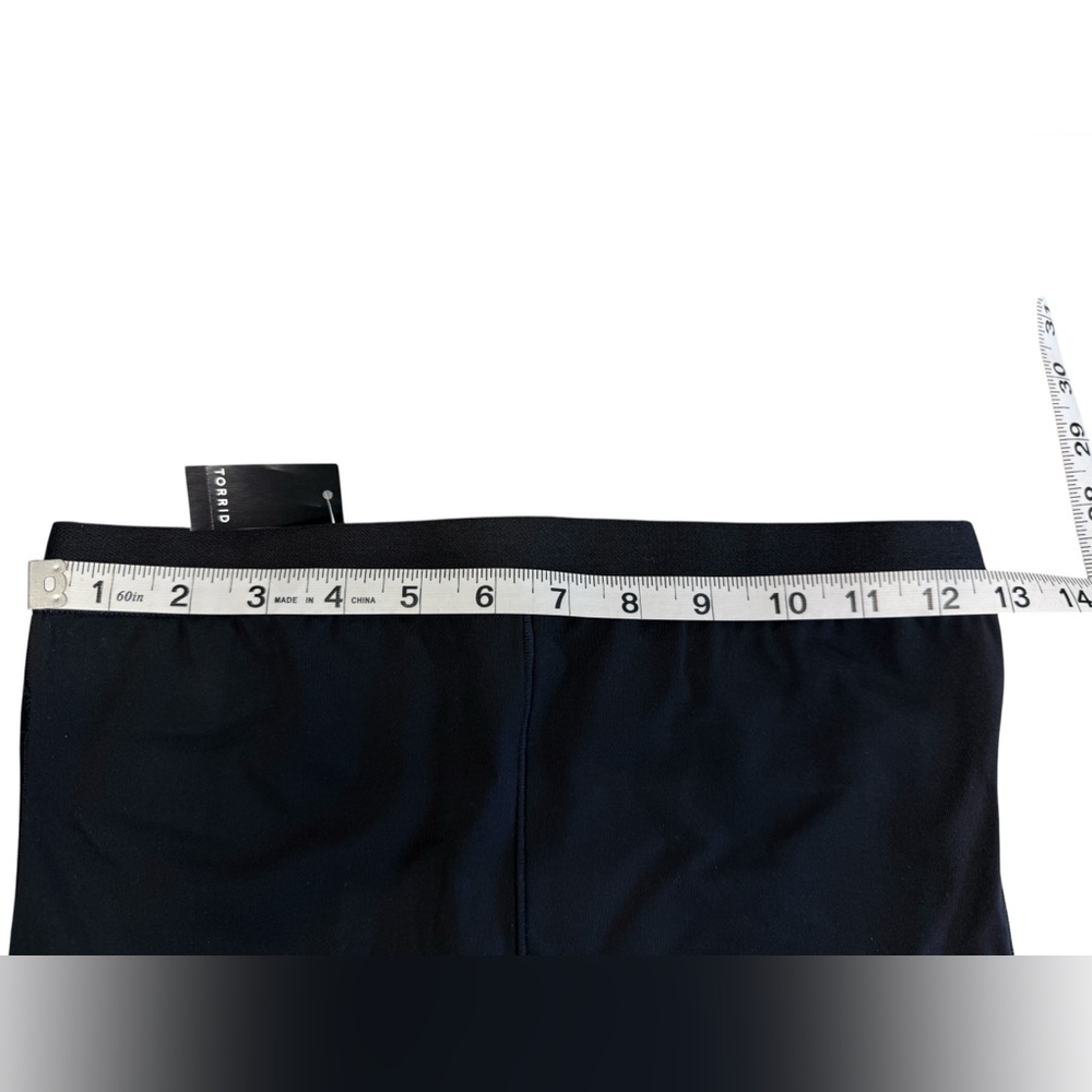 Torrid Ultra High Waist Shapewear Brief Size 1 Black Smoothing NWT - Picture 3 of 9